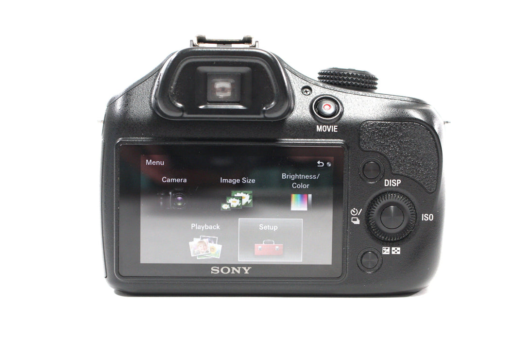 Sony a3000 Mirrorless Digital Camera with 18-35mm f/3.5-5.6 Shutter Count 3,051