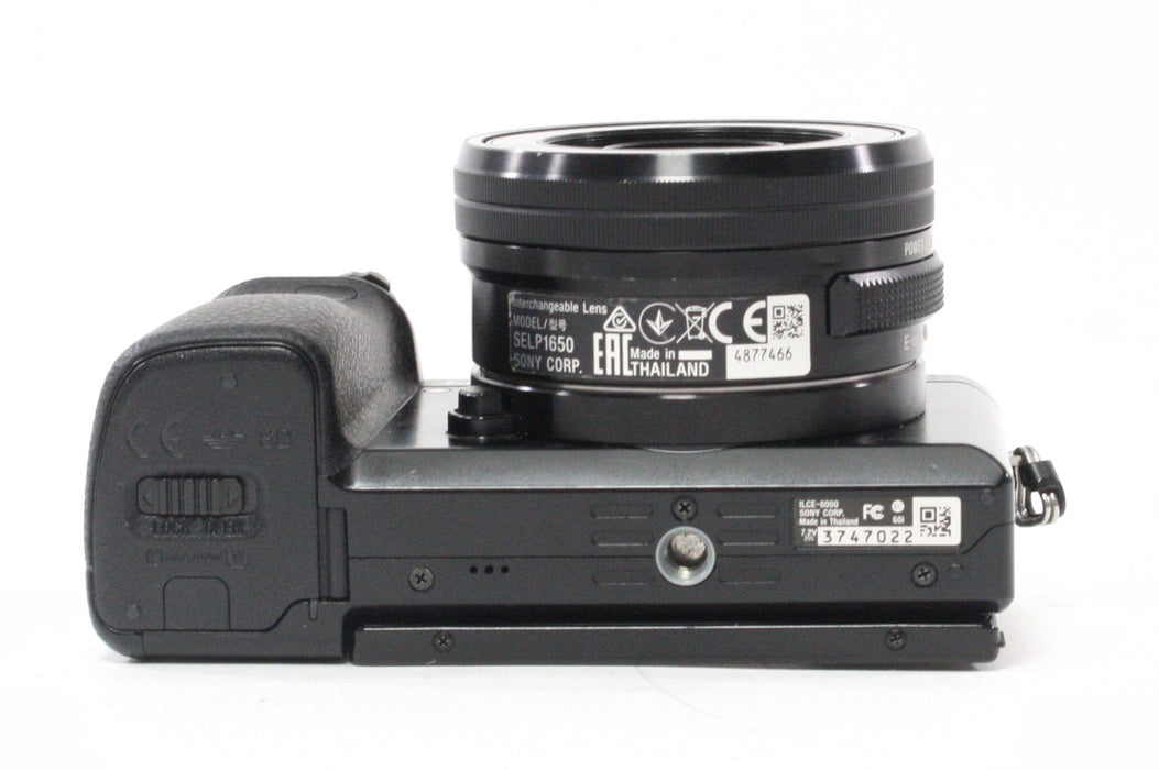 Sony A6000 with 16-50mm Lens - Shutter Count 3,658