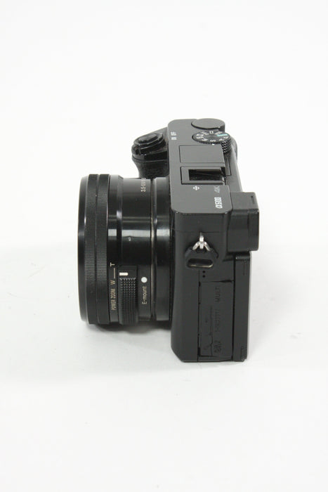 Sony a6100 w/16-50mm F3.5-5.6 Lens