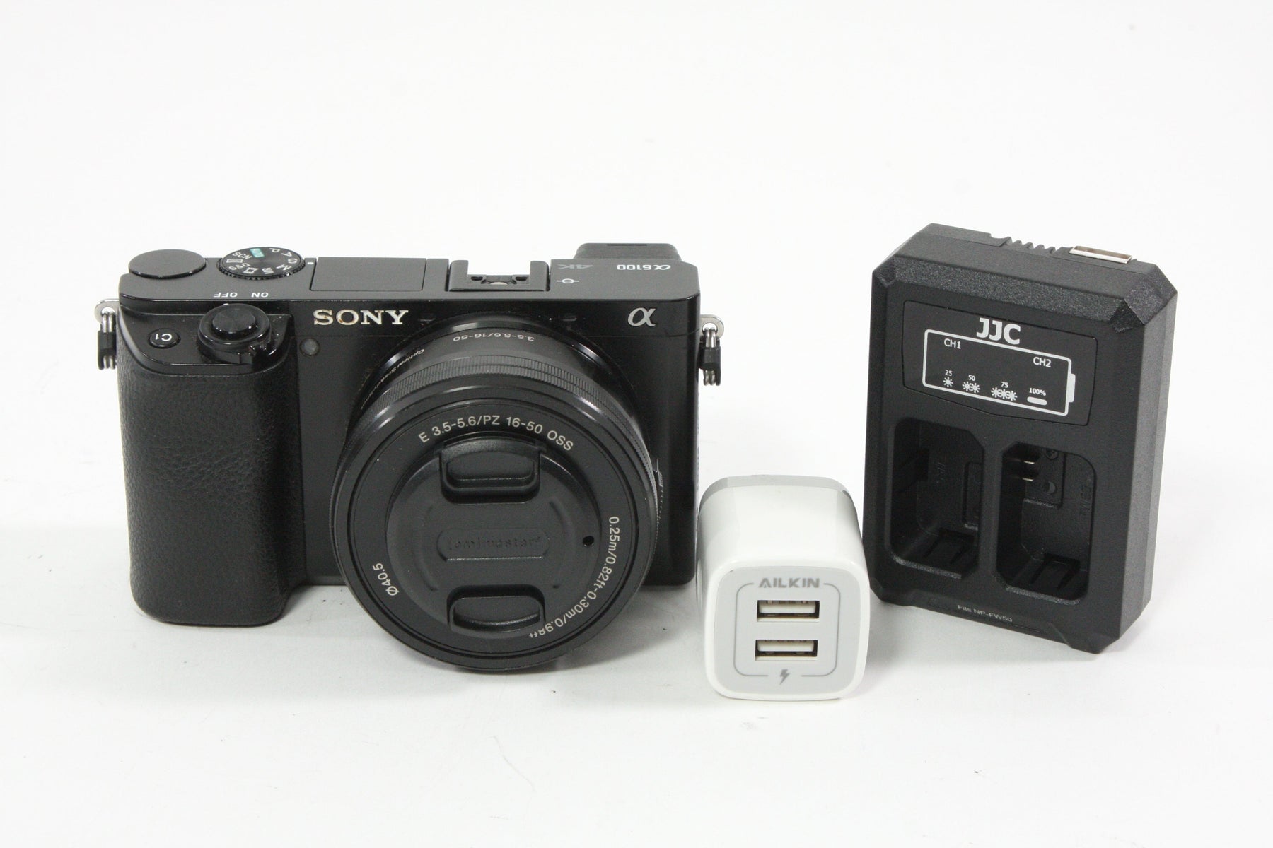 Sony a6100 w/16-50mm F3.5-5.6 Lens