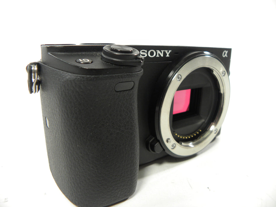 Sony a6400 24mp Digital Mirrorless camera body only Shuttery Ct. 11,921 (Parts)