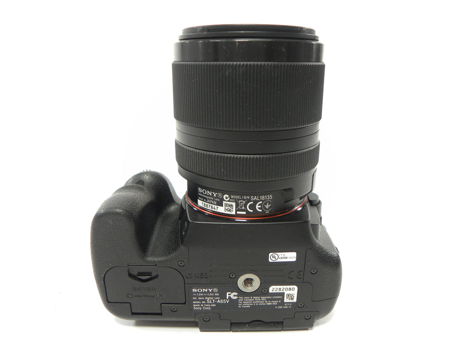Sony a65 24.3mp Digital SLR w/ DT 18-135mm f3.5-5.6 A Mount