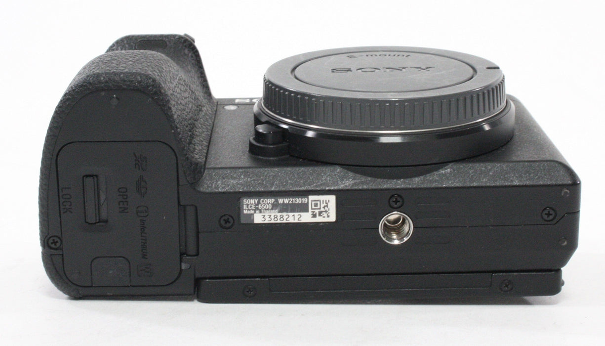 Sony a6500 Digital Camera Shutter Count ONLY 1,401 (incl dummy battery)