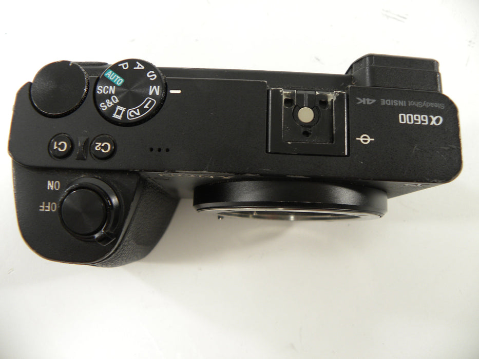Sony a6600 24.2mp Digital Mirrorless camera body only Shutter Ct. 319,384