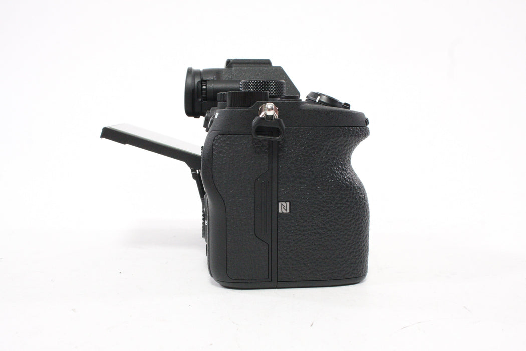 Sony A7 R IV Mirrorless Digital Camera with Shutter Count 1,985