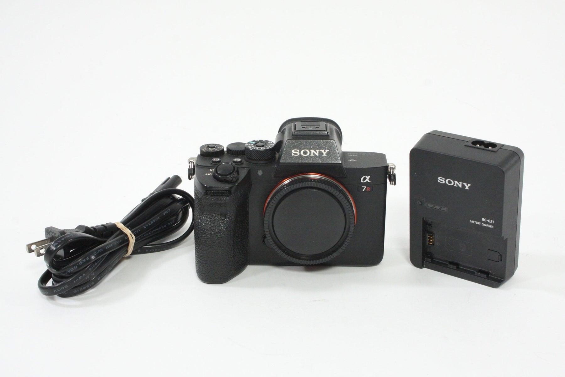 Sony A7R IV Body Only - Shutter Count 97,972