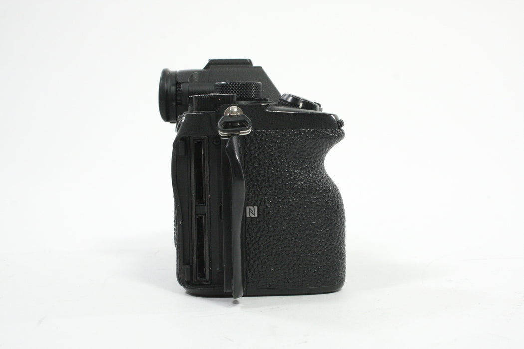 Sony A7R IV Digital Mirrorless Camera with Shutter Count 254,624