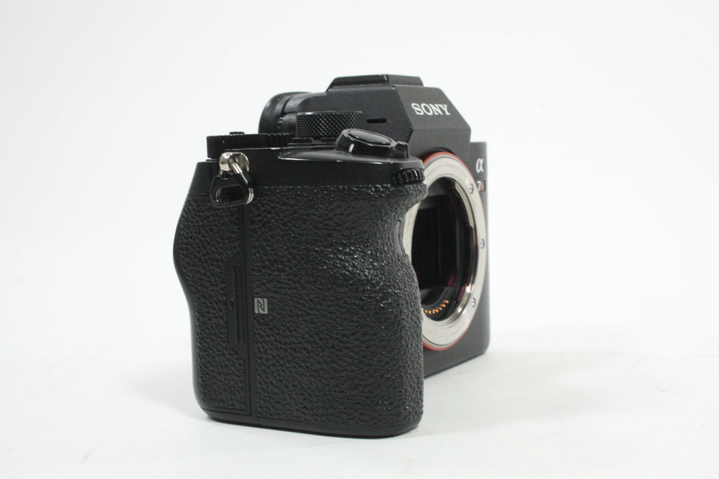 Sony A7R IV Digital Mirrorless Camera with Shutter Count 254,624