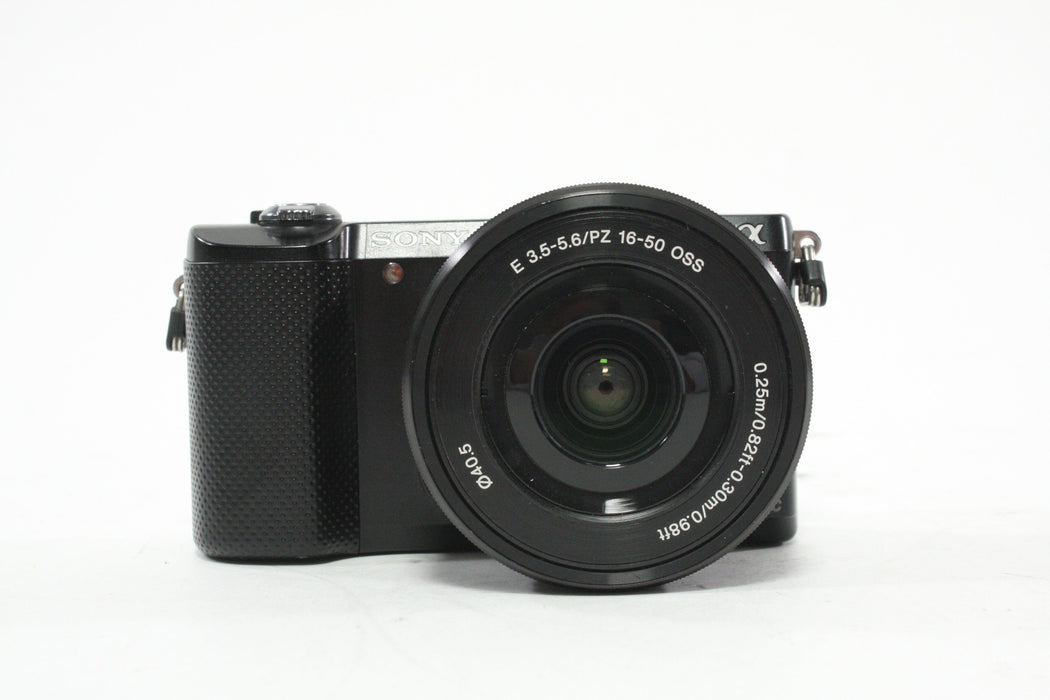 Sony Alpha a5000 Camera with 16-50mm f.3.5-5.6 Power Zoom Lens Shutter Count ONLY 768