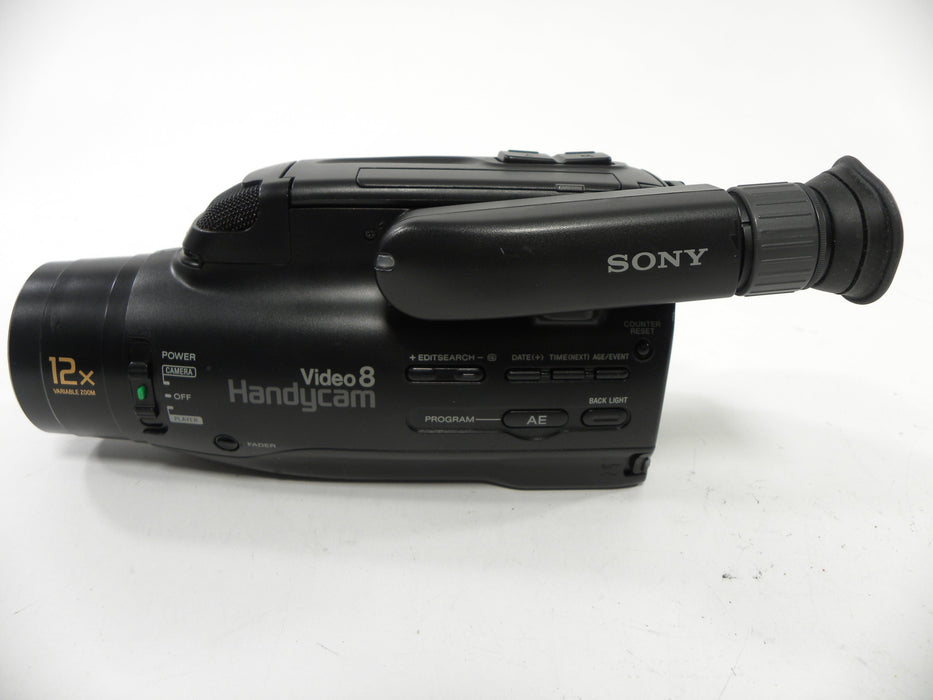 Sony CCD-FX435 Video 8 Handycam Camcorder