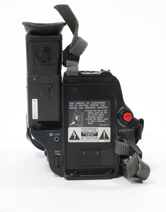 Sony CCD-TR74 Camcorder