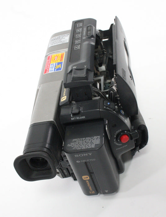 Sony CCD-TRV37 Handycam Vision Camcorder