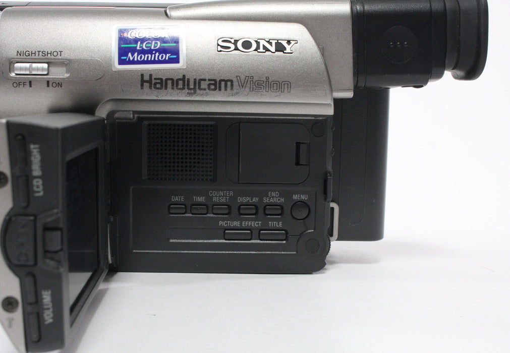 Sony CCD-TRV37 Handycam Vision Camcorder
