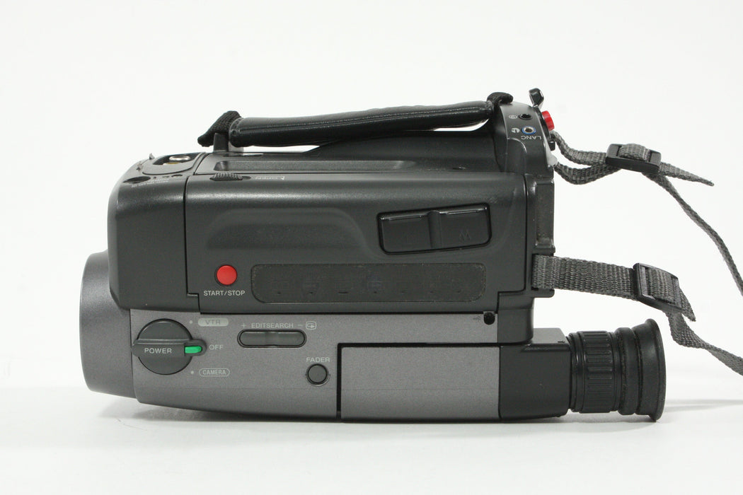 Sony CCD-TRV40 Video 8 Camcorder