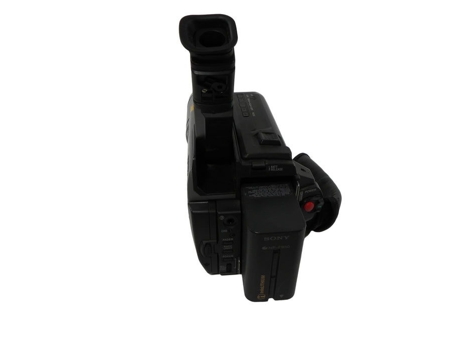 Sony CCD-TRV58 Hi8 Handycam Camcorder
