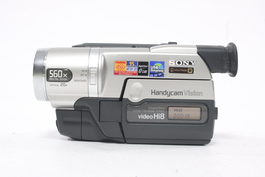 Sony CCD-TRV608 Hi 8 Video Camera
