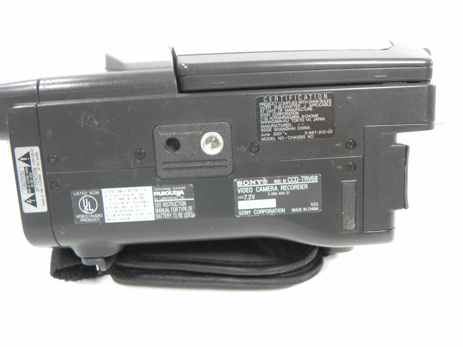 Sony CCD-TRV68 Hi8 Video Handycam Camcorder