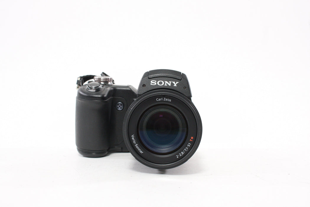 Sony Cyber-shot DSC-F828 Digital Camera 7x Zoom 8.0mp