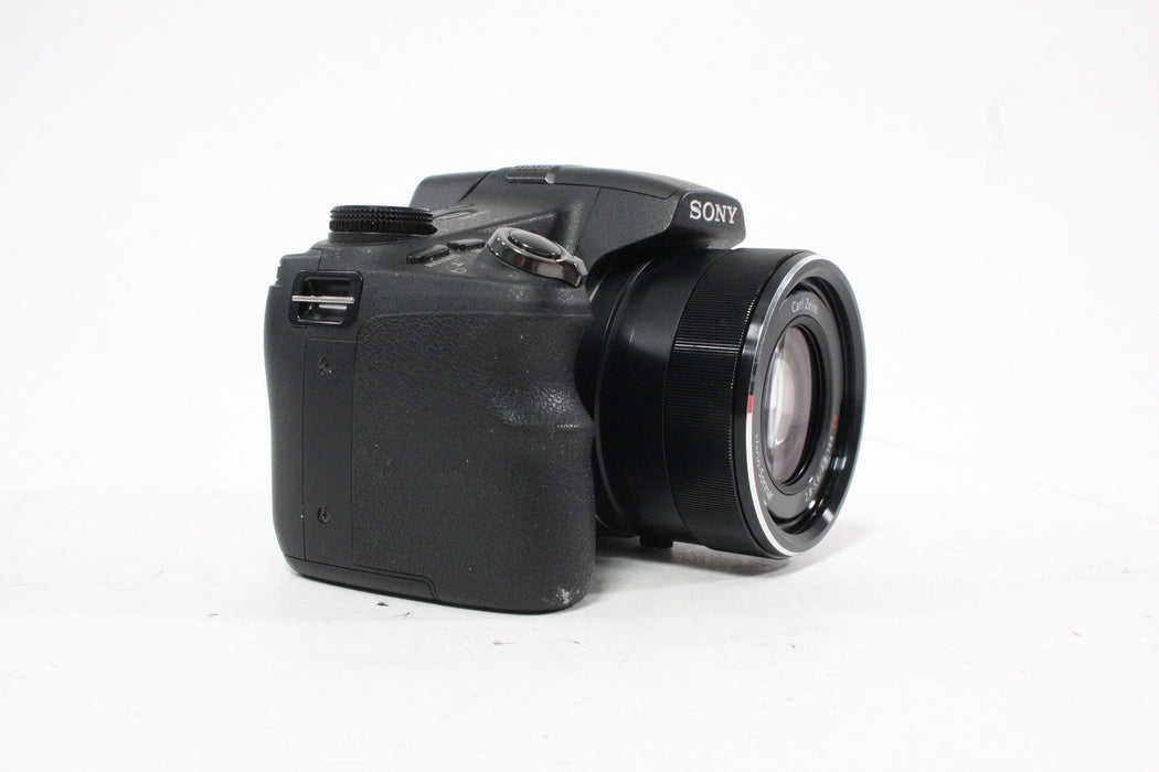 Sony Cyber-shot DSC-HX200V Digital Camera