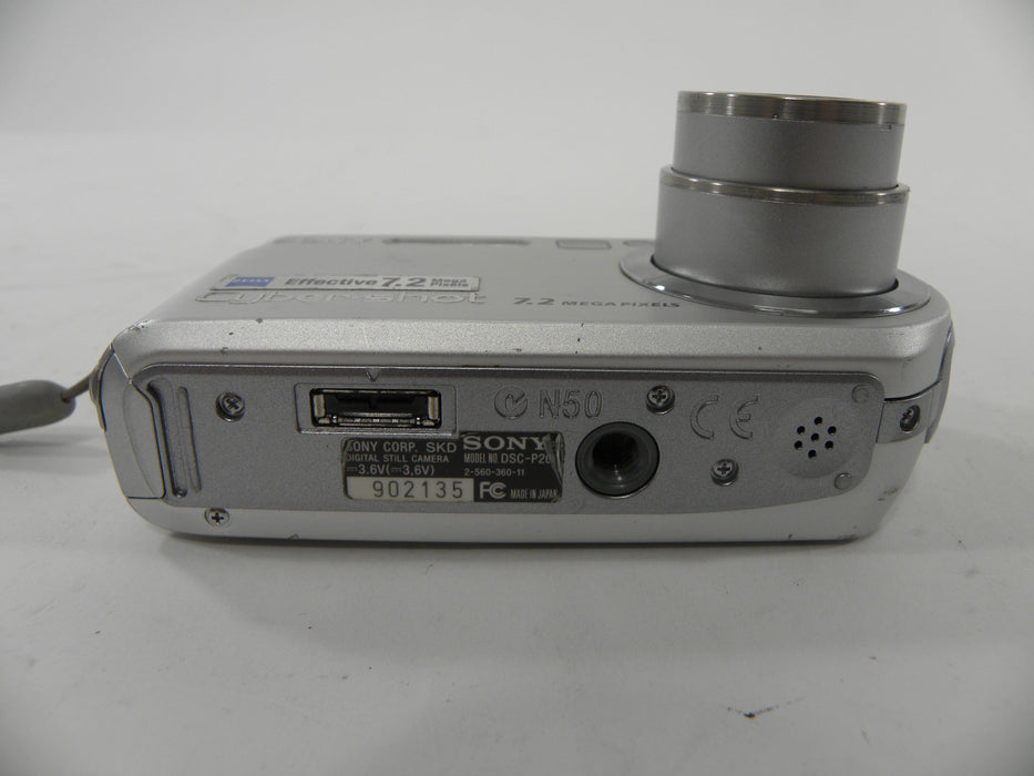 Sony Cyber Shot DSC-P200 7.2mp Digital Camera