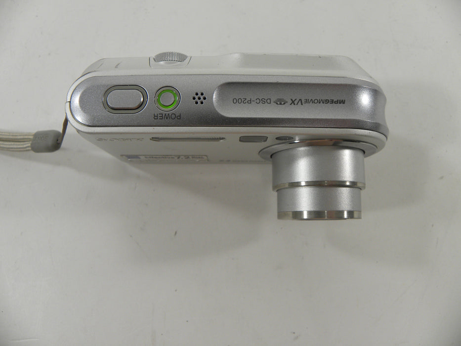 Sony Cyber Shot DSC-P200 7.2mp Digital Camera