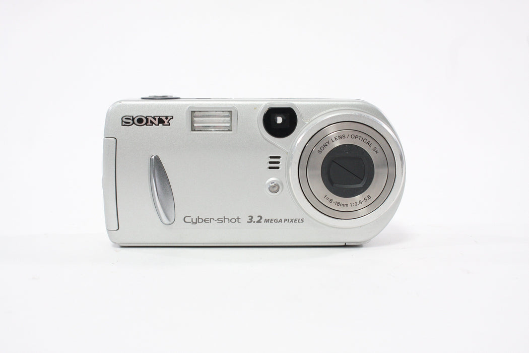 Sony Cyber-shot DSC-P72 Digital Camera 3x Zoom 3.2mp