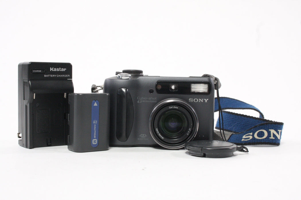 Sony Cyber-shot DSC-S85 Digital Camera 3x Zoom 4.1mp