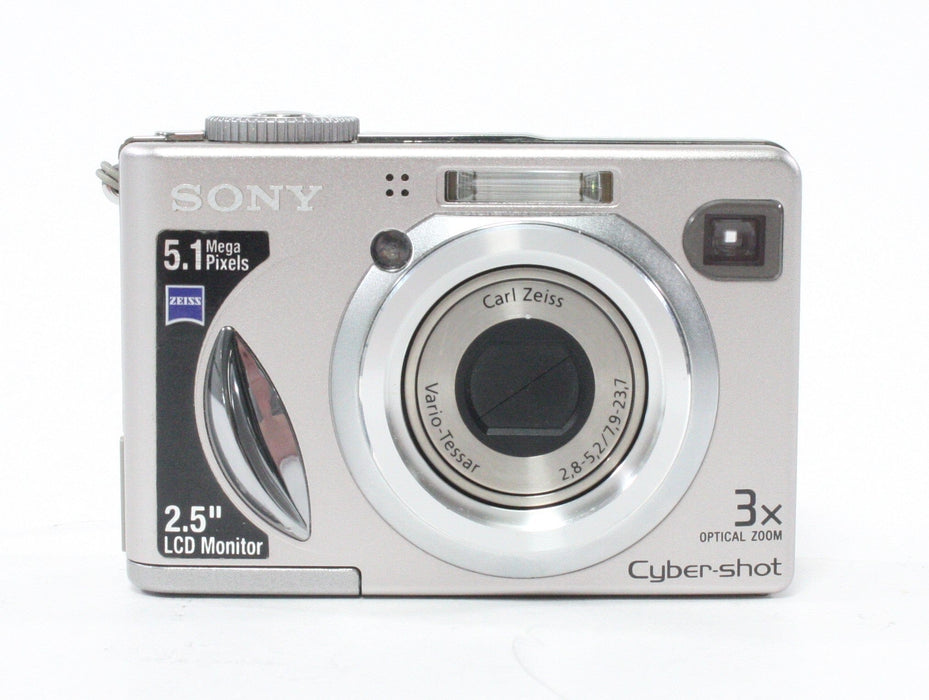 Sony Cyber Shot DSC-W5 3x Zoom 5.1mp with specialty card included (Silver)