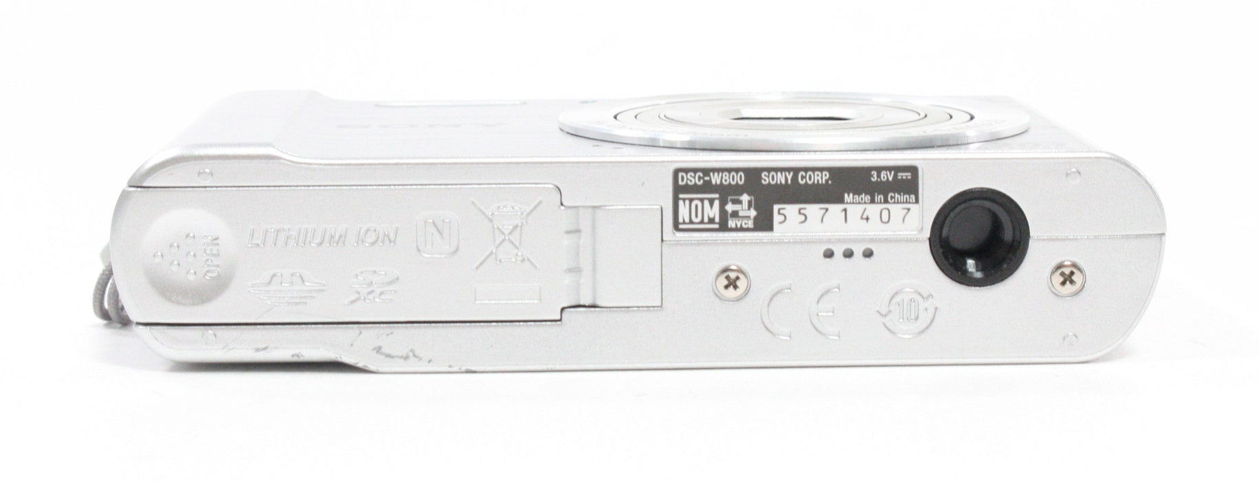 Sony Cyber-shot DSC-W800 Digital Camera 5x Zoom 20.1mp (Silver)