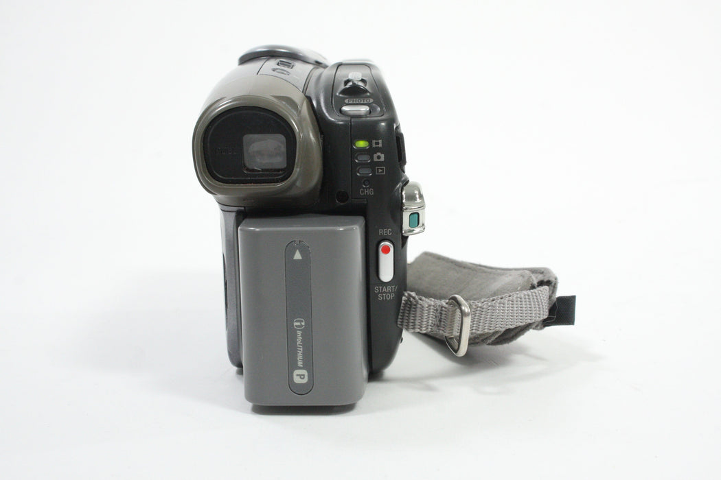 Sony DCR-DVD 403 Camcorder