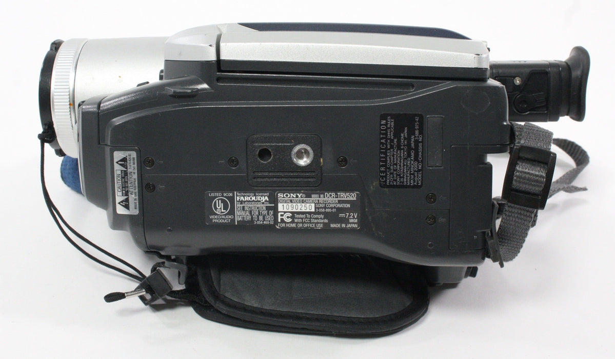 Sony DCR-TRV520 Digital 8 Camcorder