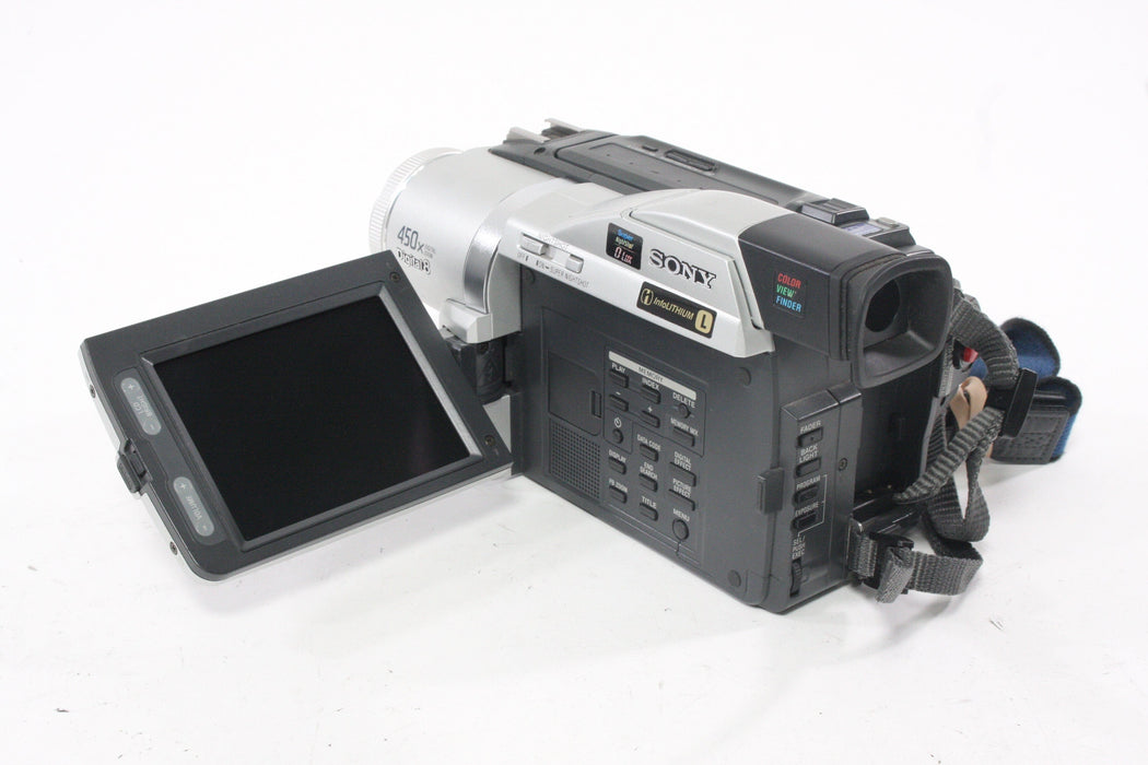 Sony DCR-TRV720 Digital 8 Camcorder
