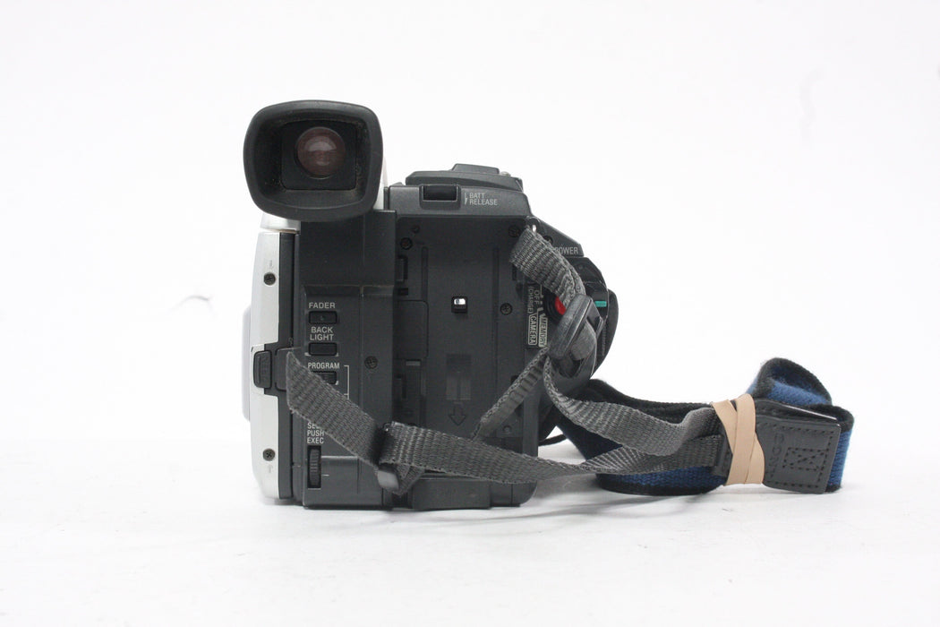 Sony DCR-TRV720 Digital 8 Camcorder