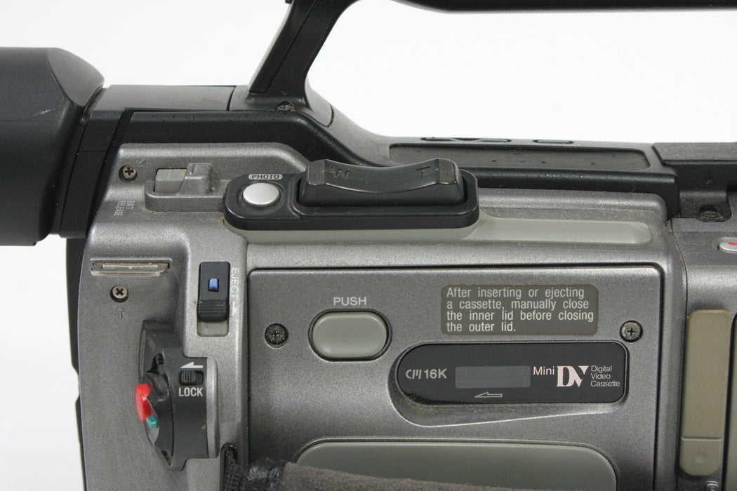Sony DCR-VX2100 Mini DV Camcorder with x0.65 Wide Angle Lens