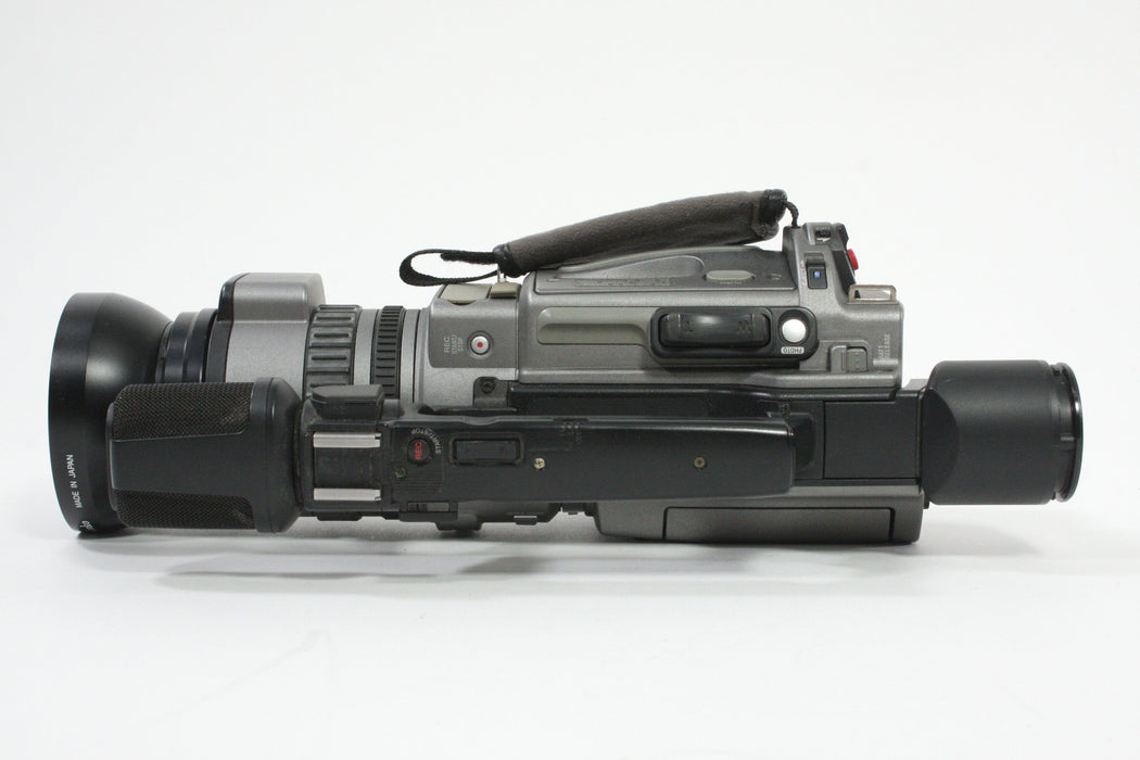 Sony DCR-VX2100 Mini DV Camcorder with x0.65 Wide Angle Lens