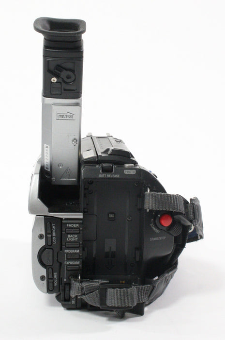 Sony Digital 8 DCR-TRV103 Camcorder