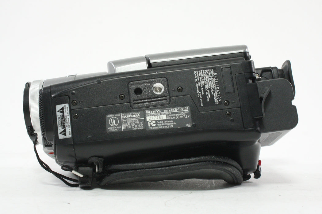 Sony Digital Handycam DCR-TRV103 NTSC Camcorder