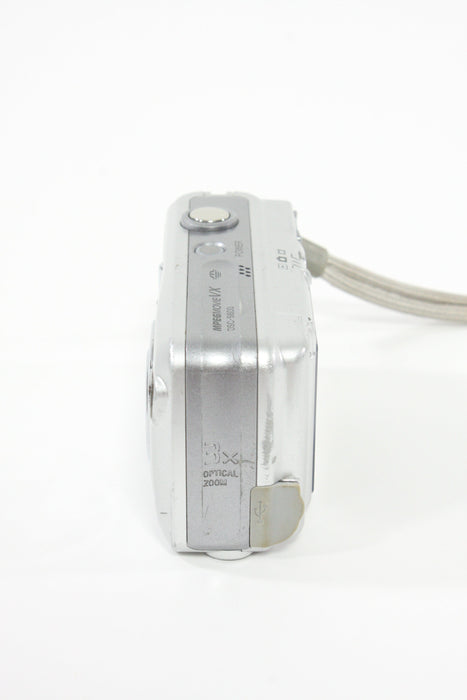 Sony DSC-5600 Digital Camera 6 MP