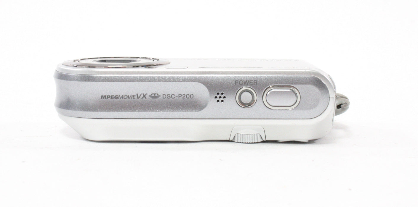 Sony DSC-P200 Digital Point-and-Shoot Camera 3x Zoom 7.2mp
