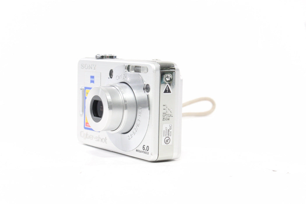 Sony DSC-W50 Digital Point-and-Shoot Camera 16x Zoom 16.2mp