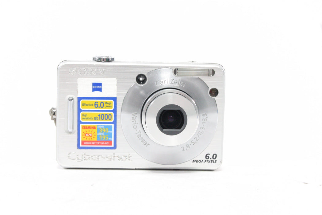 Sony DSC-W50 Digital Point-and-Shoot Camera 16x Zoom 16.2mp