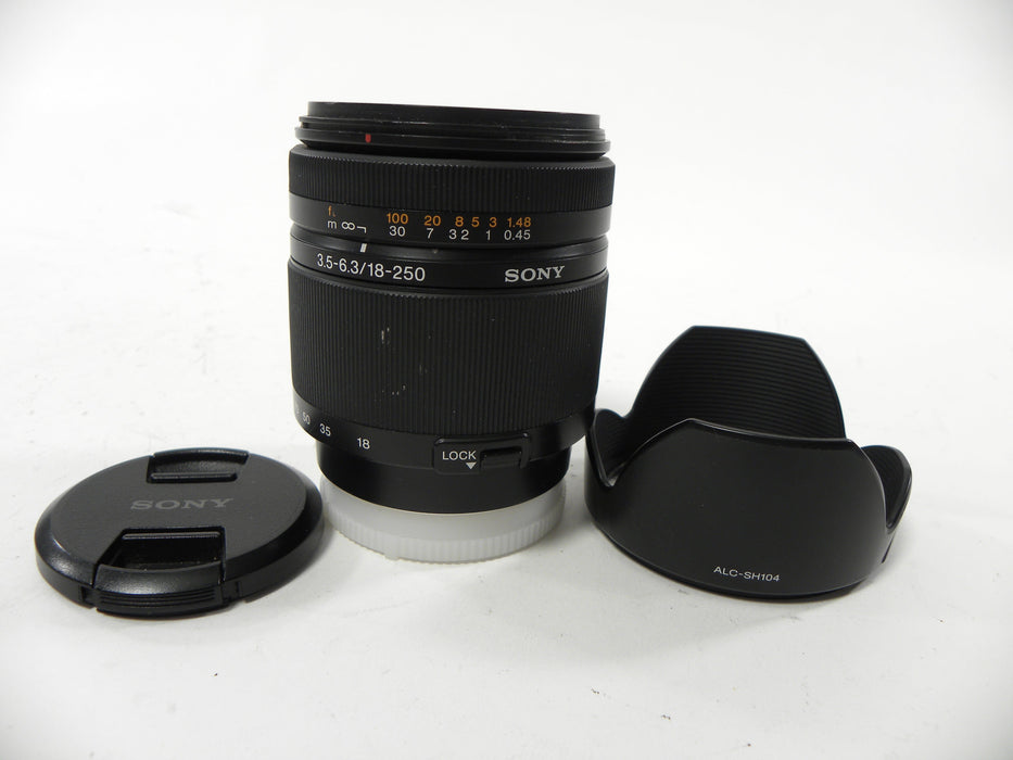 Sony DT 18-250mm f3.5-6.3 A Mount