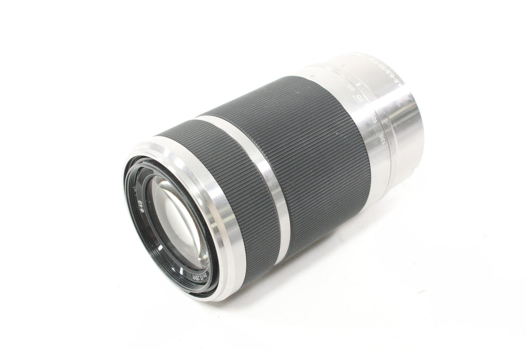Sony E 55-210mm f/4.5-6.3 OSS Lens for Sony E Mount AS-IS