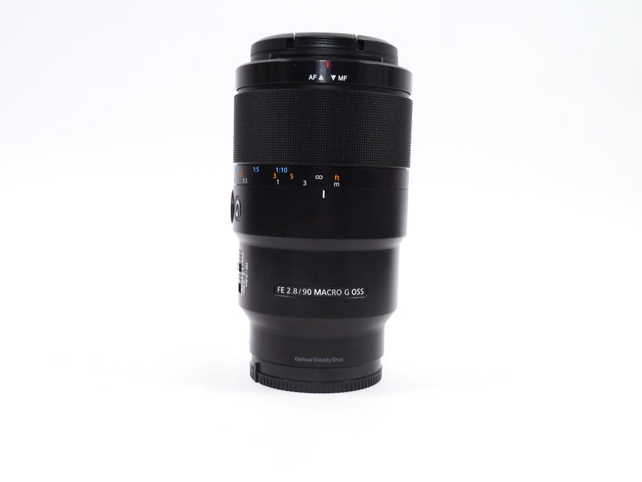 Sony FE 90mm F2.8 Macro Lens