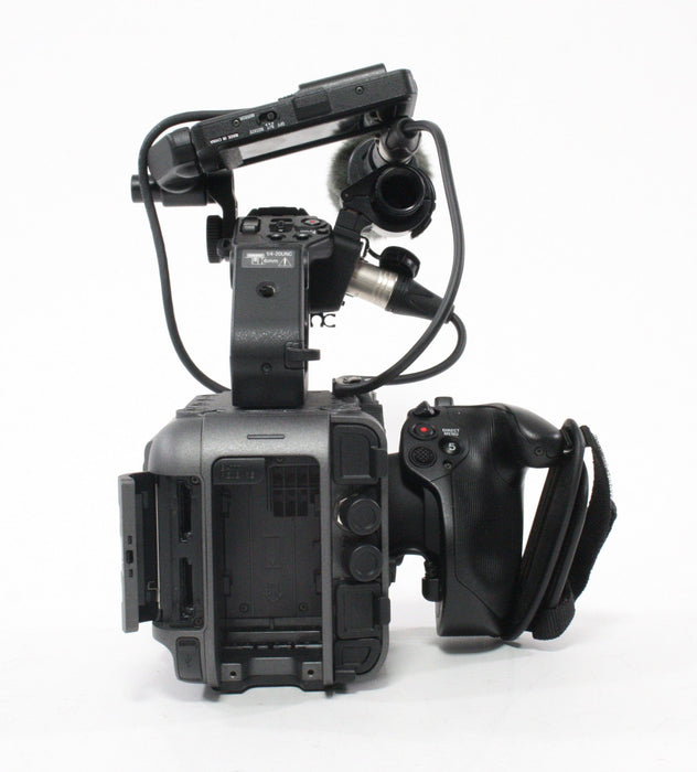 Sony FX6 Video Camera with ECM-VG1 Mic (ONLY 4hr on clock)