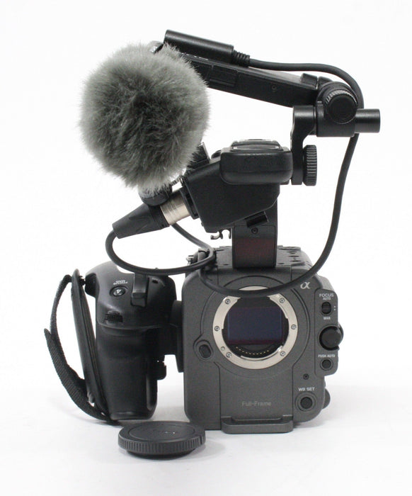 Sony FX6 Video Camera with ECM-VG1 Mic (ONLY 4hr on clock)