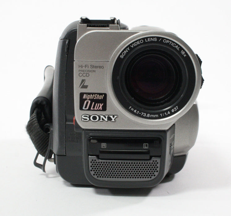 Sony Handycam CCD-TRV85 Video Hi8 Video Camera
