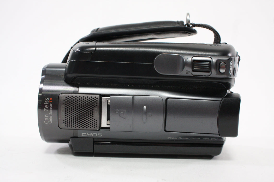 Sony HandyCam HS Camcorder AVCHD Model HDR-SR11 with HandyCam Station