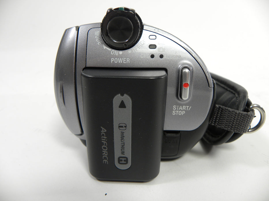Sony HDD DCR-SR82 Wide LCD Handycam Camcorder