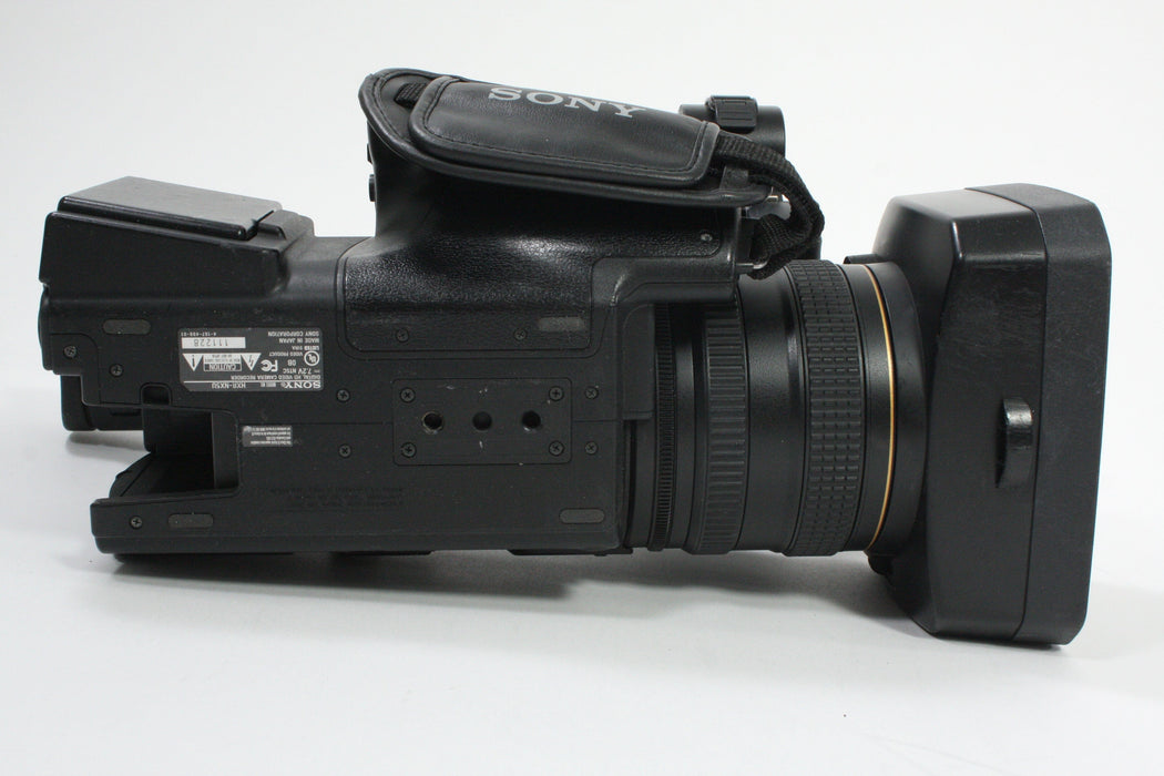Sony HXR-NX5U NXCAM Professional Camcorder - 340 hours usage